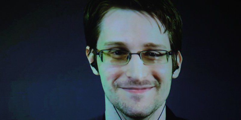 Heavily redacted Snowden impact assessment leaves out Snowden's name