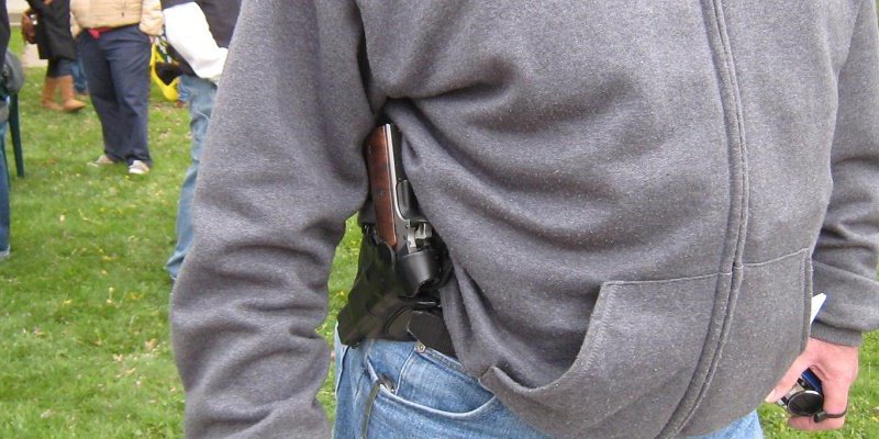 Veto override on Missouri gun bill extends access to concealed weapons