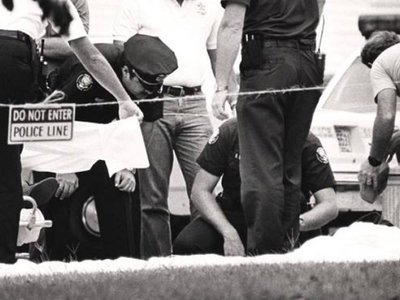 The strange death, and even stranger life of "Cocaine Cowboy" Andrew Carter Thornton II