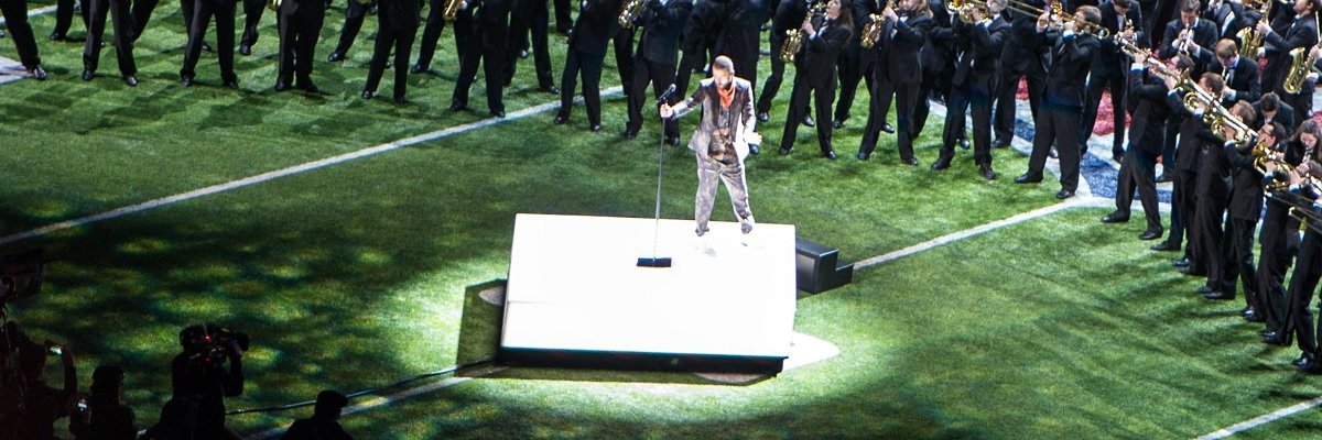 Light sampling of Super Bowl XLII FCC complaints show people mostly outraged by outages, ticked off by Justin Timberlake