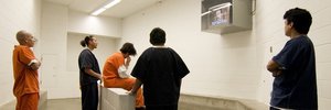 West Coast lawmakers propose moratorium on immigrant detention centers