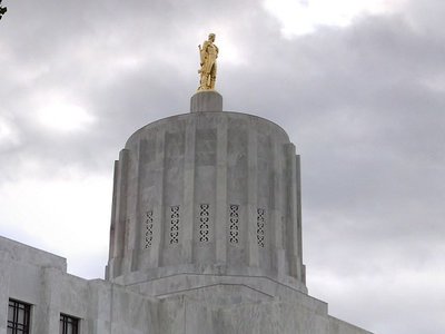 New bill in Oregon would require requesters to state intended use for records