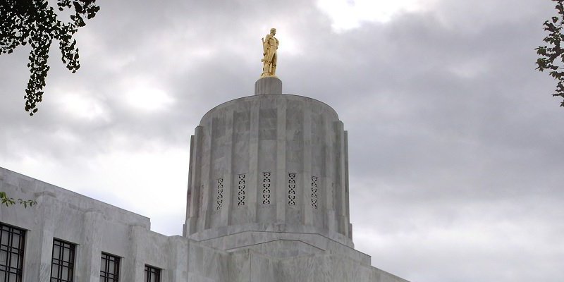 New bill in Oregon would require requesters to state intended use for records