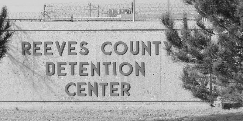 Bureau of Prisons announces over $1 billion in contracts for Texas private prison