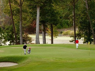 Tennessee’s “Show of the South” golf tournament is either state run or entirely private, depending on who’s asking
