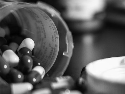 This week’s FOIA round-up: Rising cancer rates among veterans, House passes pharmaceutical transparency, and a mystery police car crash